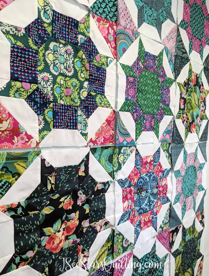 Shimmer Pattern by CluckCluckSew - sewing by ISeeStarsQuilting Quilt top reveal and Pattern Review