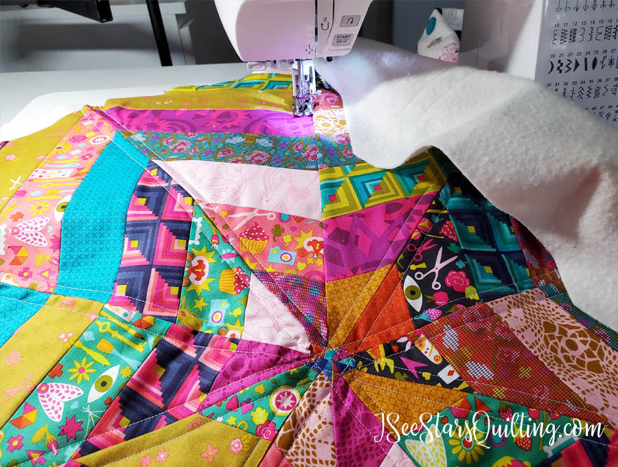 Check out the DIY Floor Pillow that I made in an afternoon! It is so quilty and fabulous! This was such a fun project to work on - see how I did it!